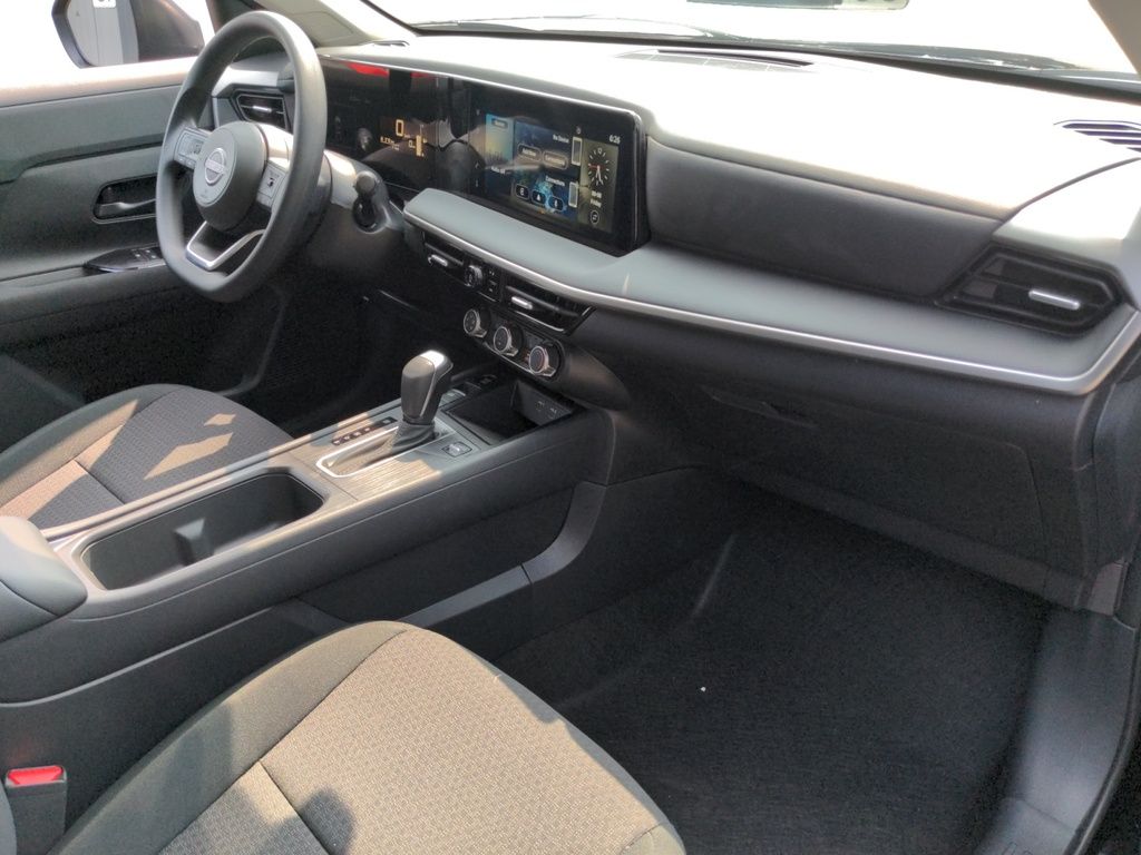 2025 Nissan Kicks S front wheel drive!