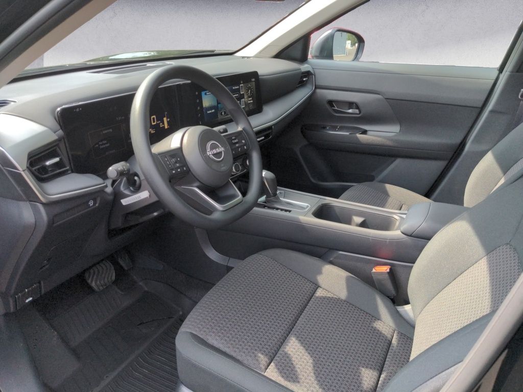 2025 Nissan Kicks S FWD - Demo Special