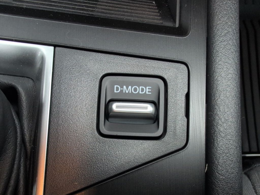 2026 Nissan Kicks S!! Demo Special !