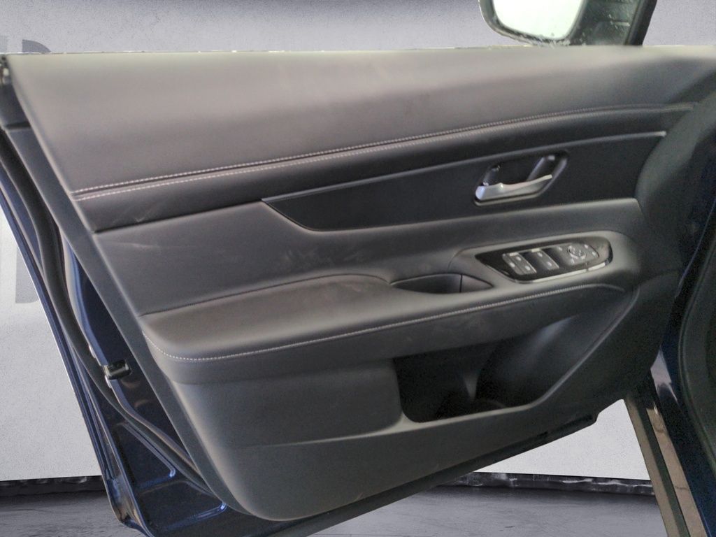 2025 Nissan Murano DEALER DEMO! Over $4,000 OFF