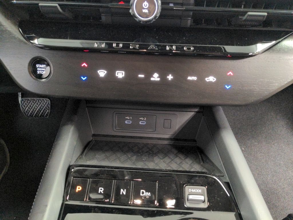 2025 Nissan Murano DEALER DEMO! Over $4,000 OFF