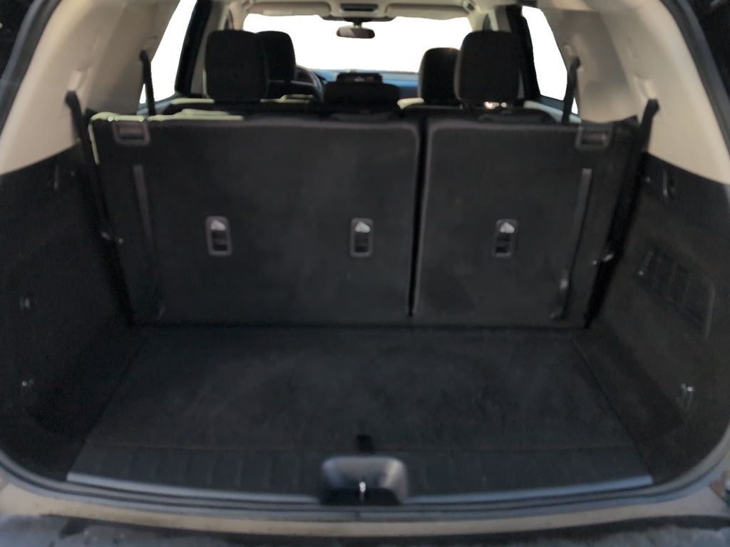 2022 Nissan Pathfinder S AWD - 8 Passenger, Heated Seats, Hitch