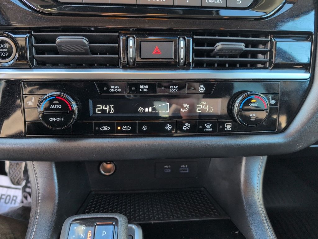 2022 Nissan Pathfinder S AWD - 8 Passenger, Heated Seats, Hitch