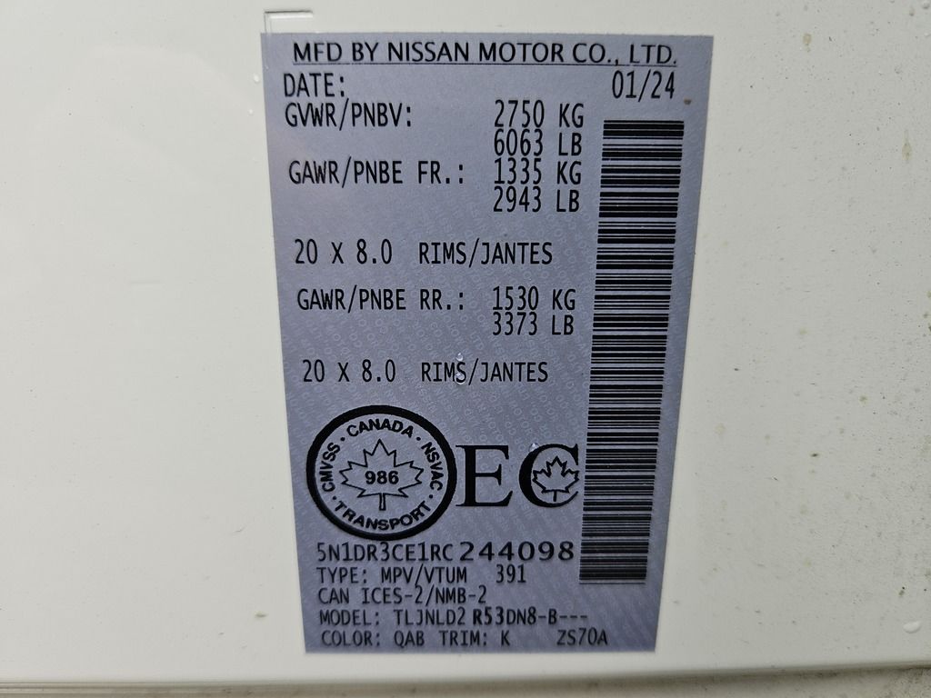2024 Nissan Pathfinder SL