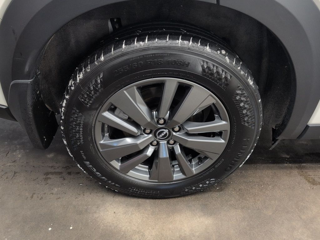 2024 Nissan Pathfinder SV AWD 8 Passenger!