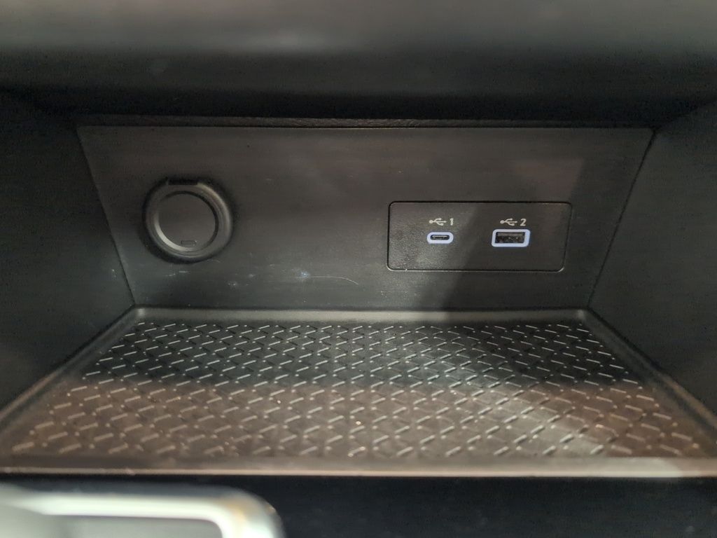 2024 Nissan Pathfinder SV AWD 8 Passenger!