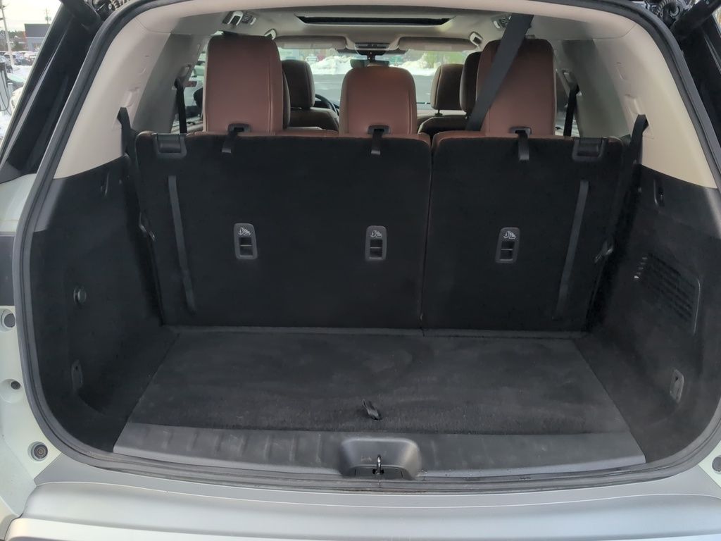 2024 Nissan Pathfinder PLATINUM AWD! Brown Leather Interior !