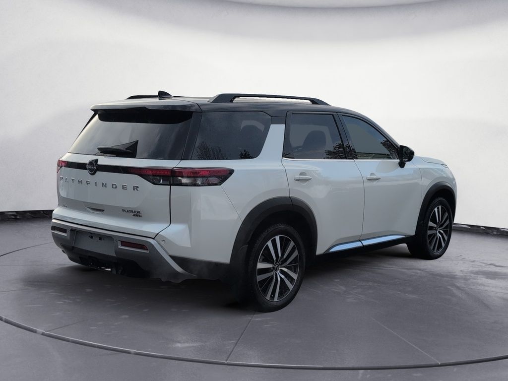 2024 Nissan Pathfinder PLATINUM AWD! Brown Leather Interior !