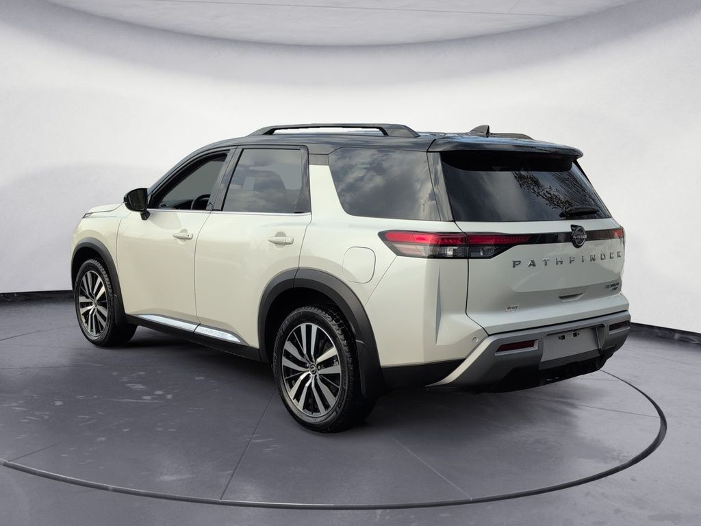 2024 Nissan Pathfinder PLATINUM AWD! Brown Leather Interior !