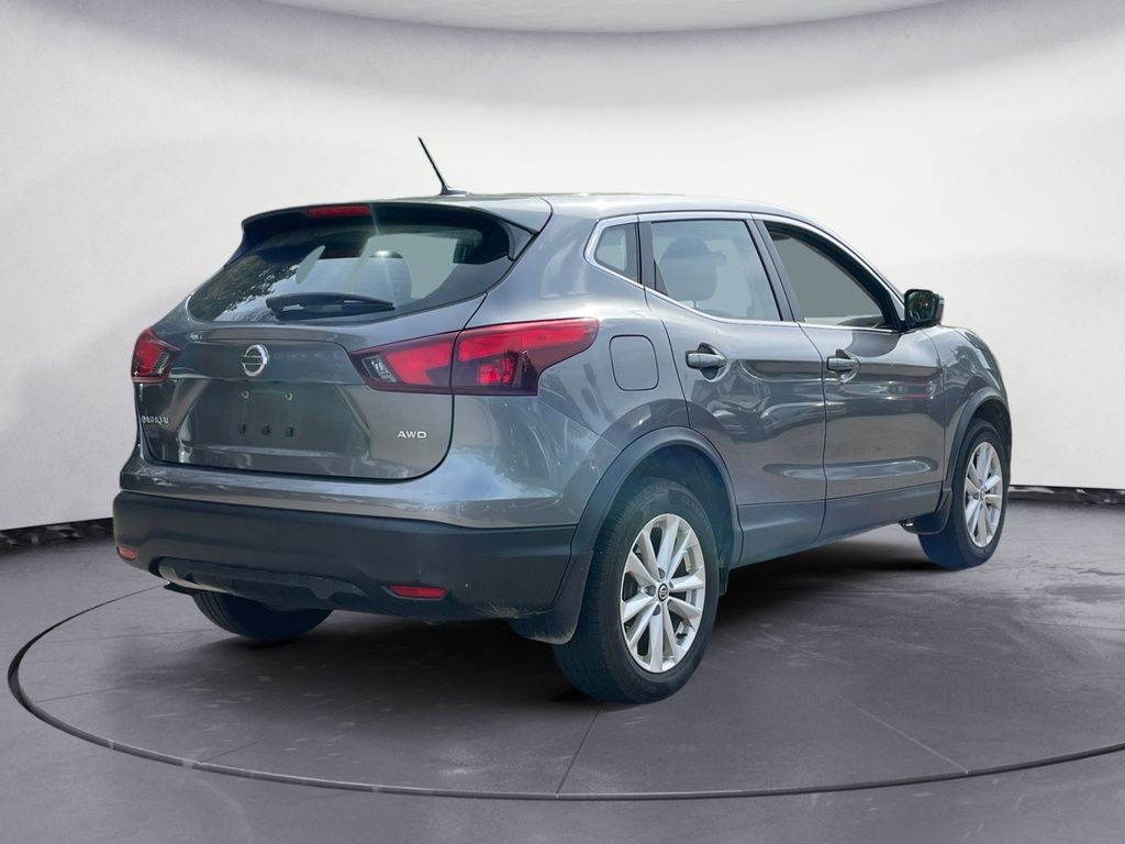 2019 Nissan Qashqai S