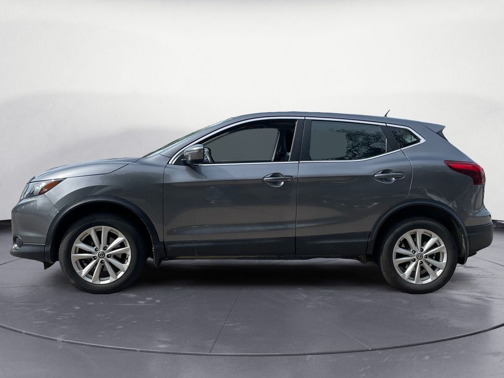 2019 Nissan Qashqai S