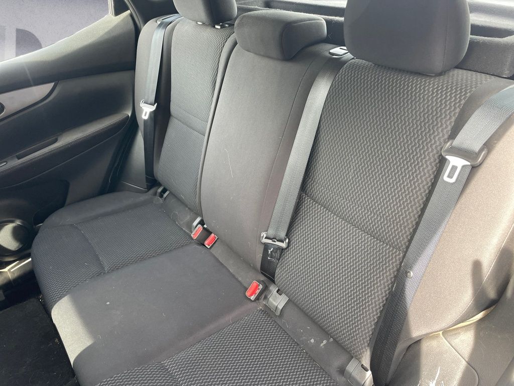 2019 Nissan Qashqai S
