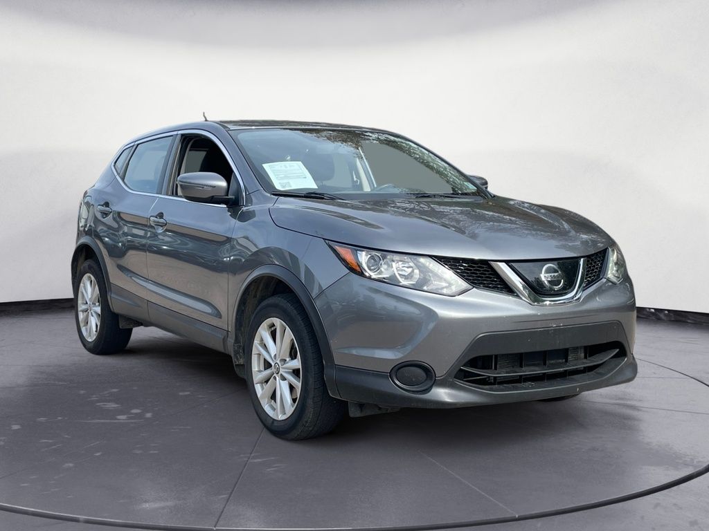 2019 Nissan Qashqai S