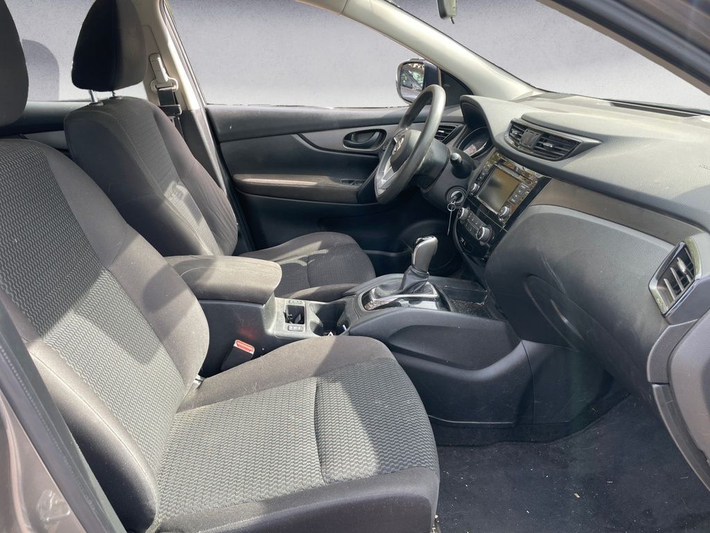 2019 Nissan Qashqai S
