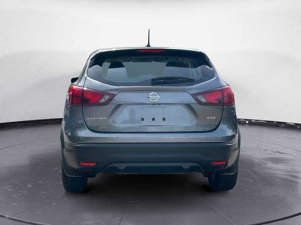 2019 Nissan Qashqai S