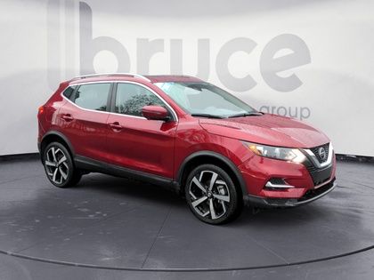 Nissan Qashqai AWD LOW KMS! 2021