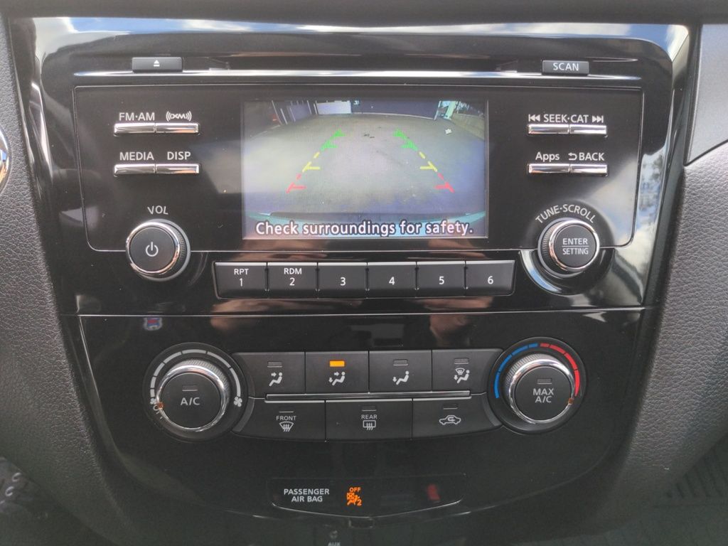 Nissan Rogue SV AWD 2015