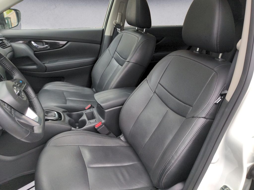 2020 Nissan Rogue SL PLATINUM LOW KMS