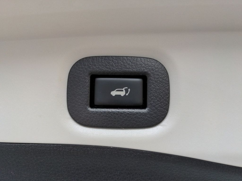2020 Nissan Rogue SL PLATINUM LOW KMS