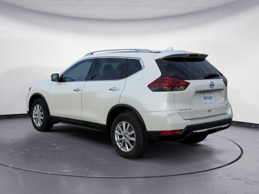 2020 Nissan Rogue SV