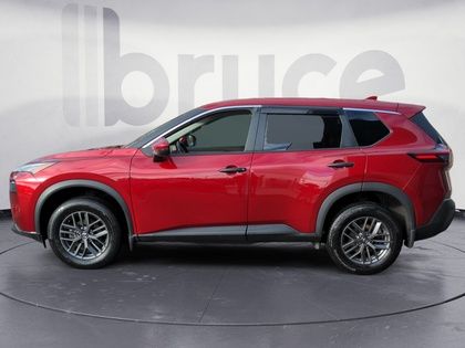 2021 Nissan Rogue S LOW KMS