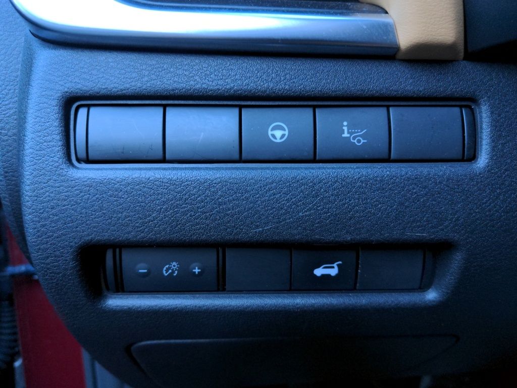 2023 Nissan Rogue Platinum ! AWD ! Leather heated and cooled!