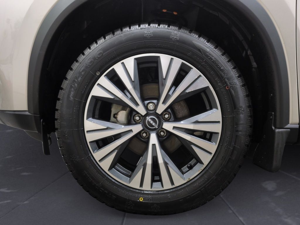 2023 Nissan Rogue SV MOONROOF