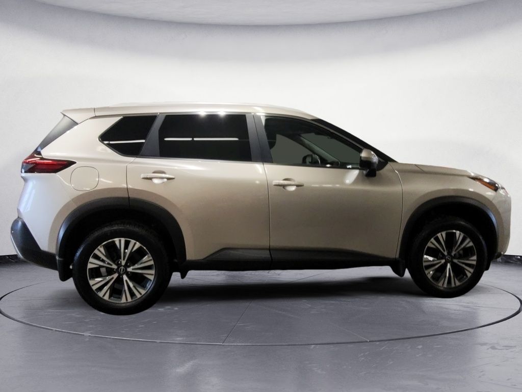 2023 Nissan Rogue SV MOONROOF