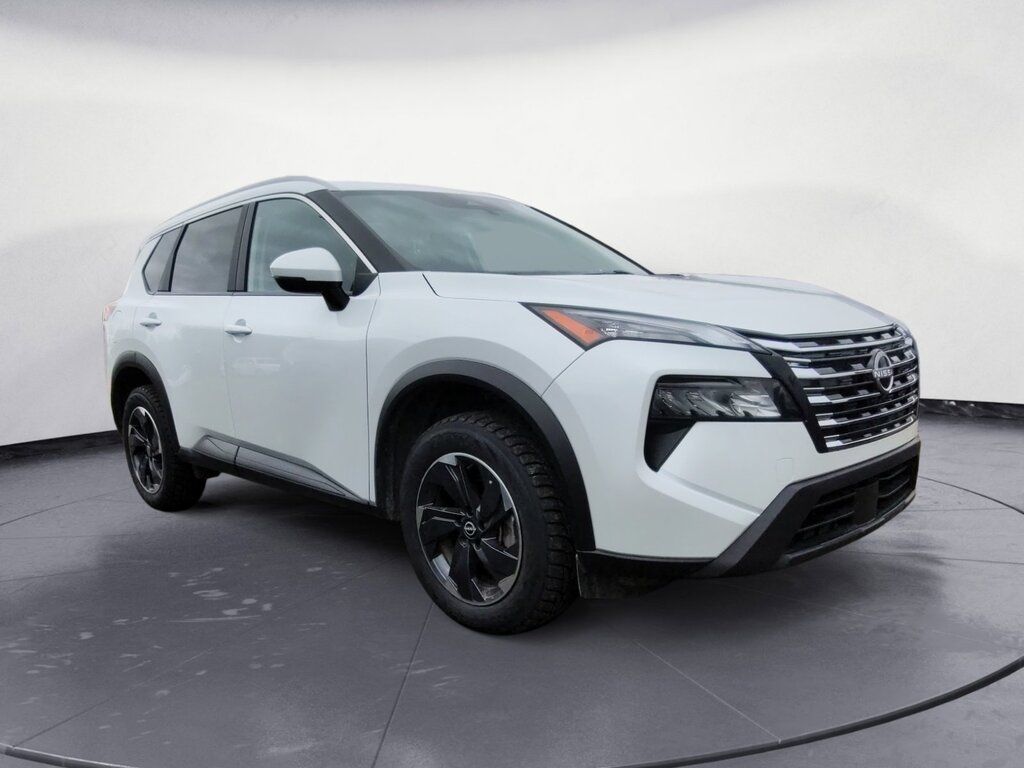 2024 Nissan Rogue SV MOONROOF