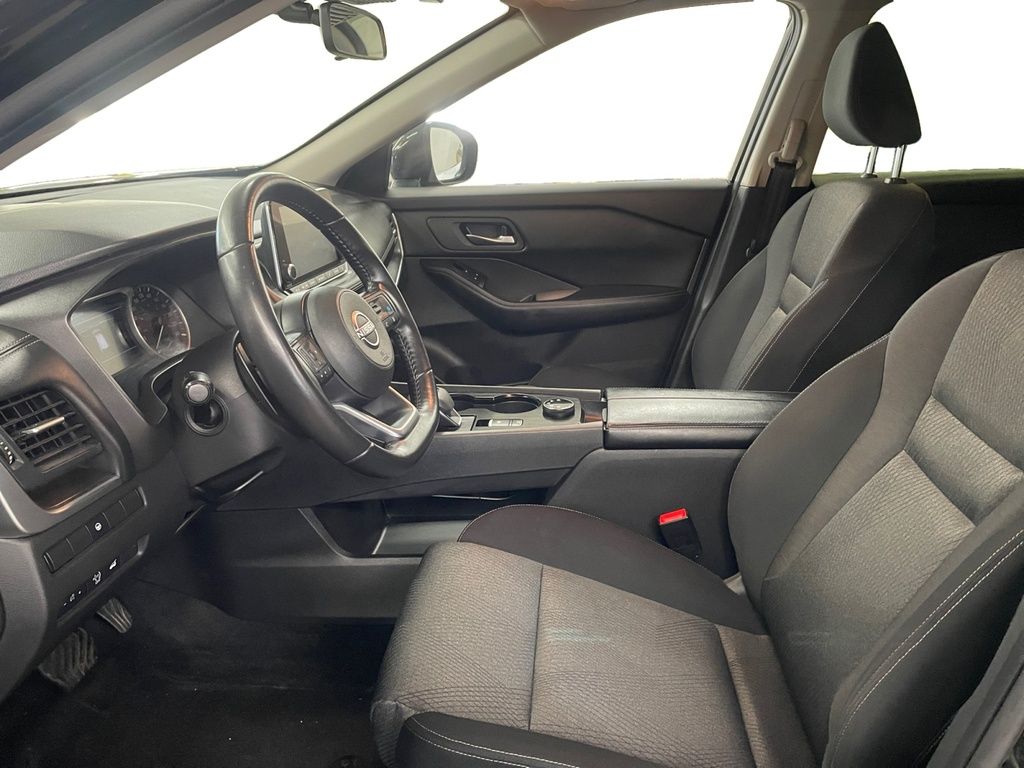 2024 Nissan Rogue SV MOONROOF