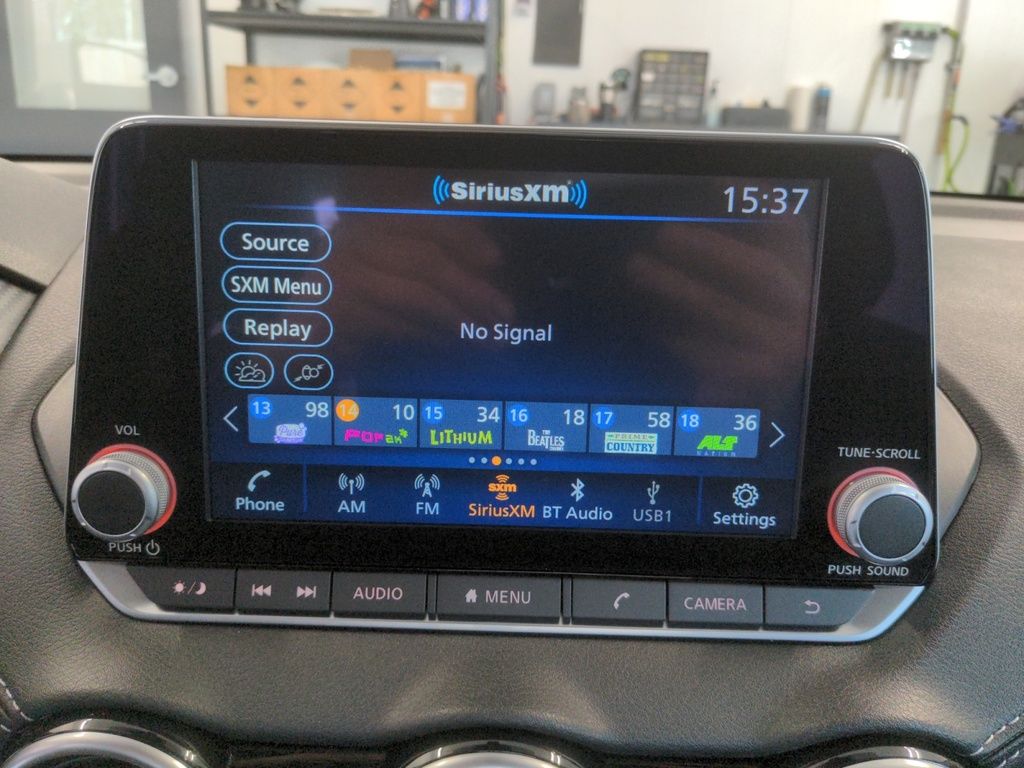 2024 Nissan Sentra SV LOW KMS