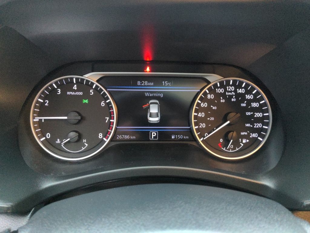 2024 Nissan Sentra SR - Fresh Trade!