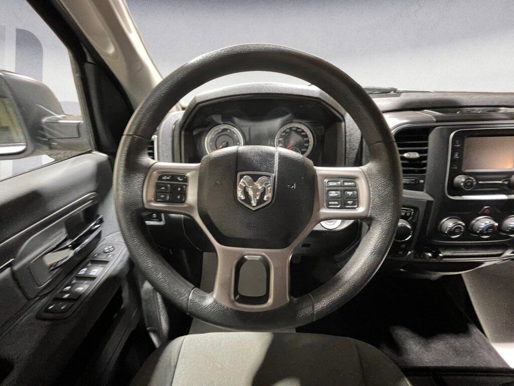 2022 Ram 1500 Classic SLT