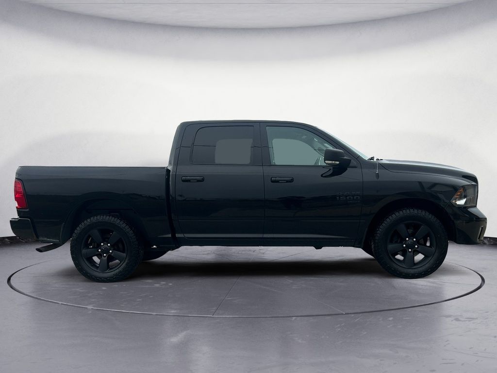 2022 Ram 1500 Classic SLT