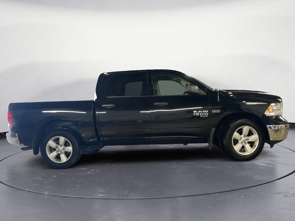 Ram 1500 Classic SLT, HEMI, BACK UP CAMERA, A/C 2022