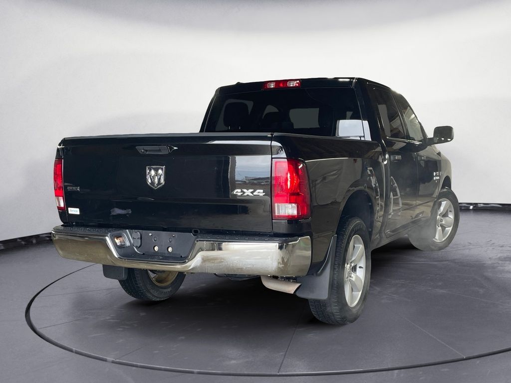 Ram 1500 Classic SLT, HEMI, BACK UP CAMERA, A/C 2022
