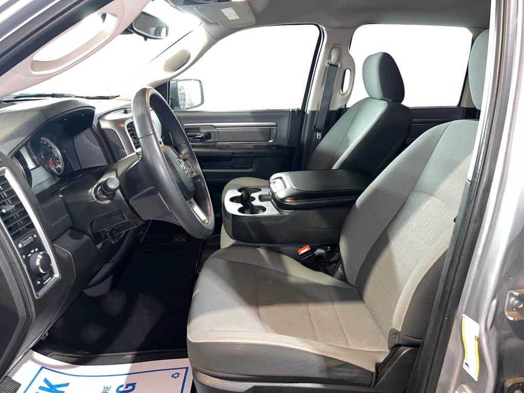 2022 Ram 1500 Classic SLT