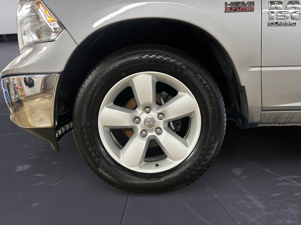 Ram 1500 Classic SLT 2023