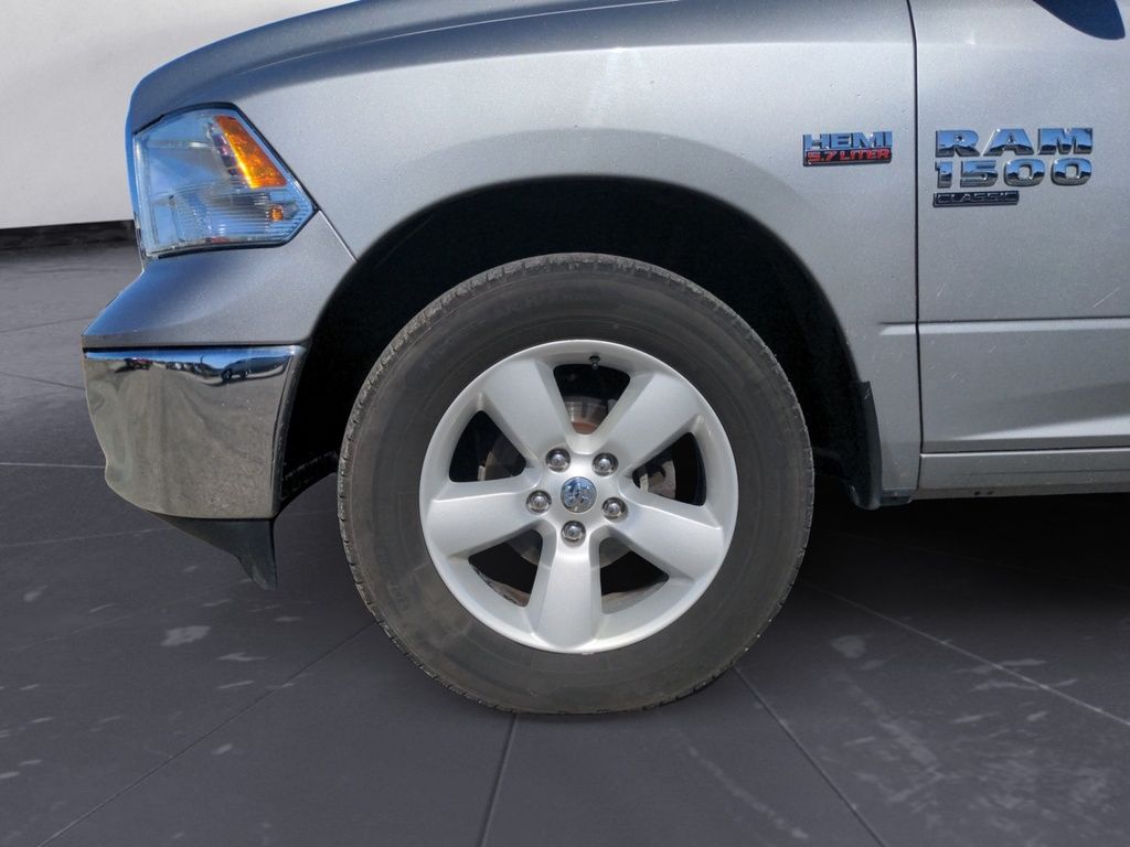 2023 Ram 1500 Classic SLT