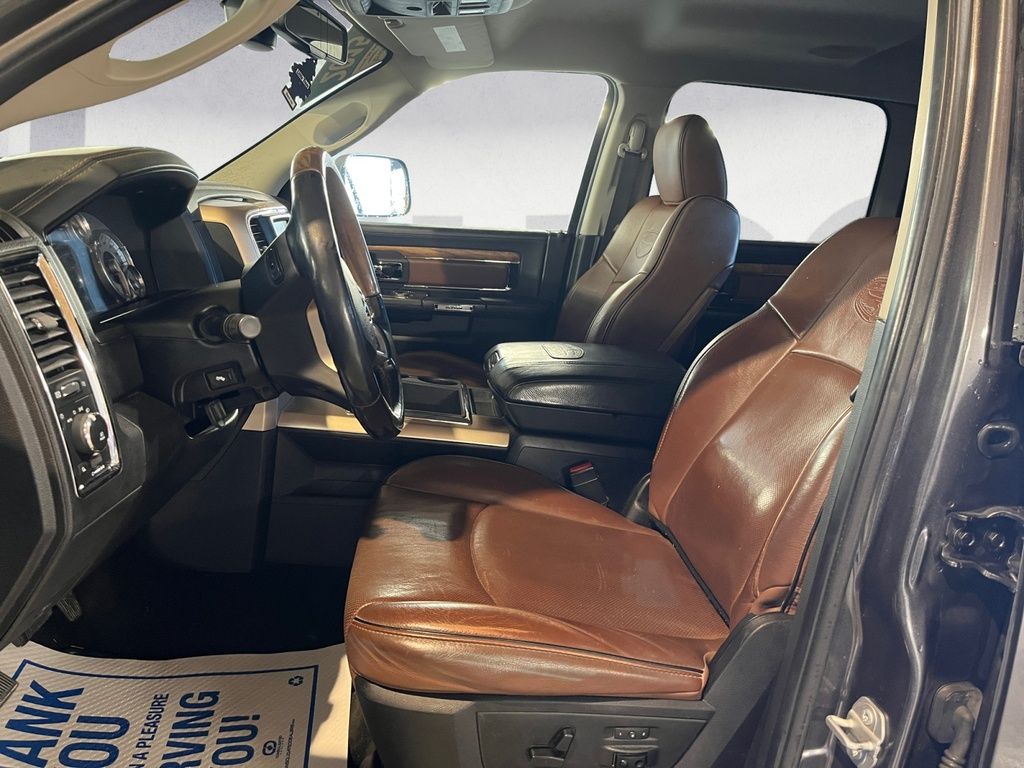 Ram 1500 LONGHORN 2015