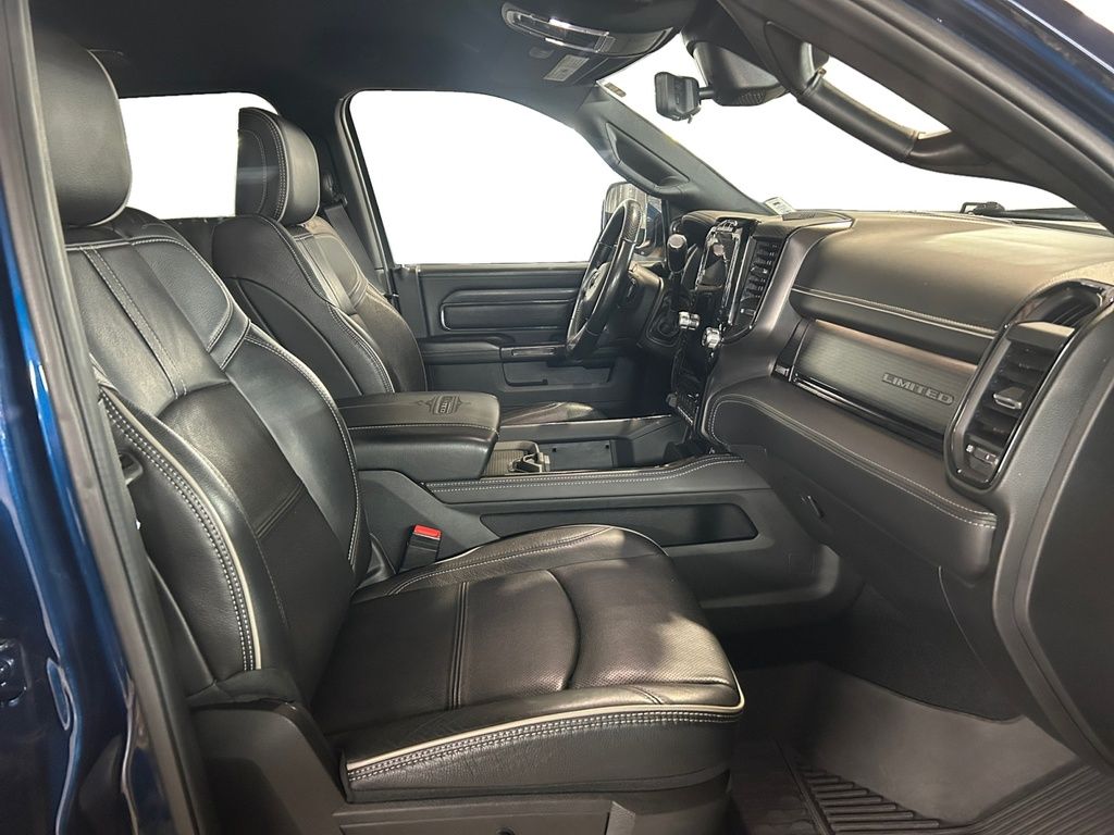 2022 Ram 3500 LIMITED