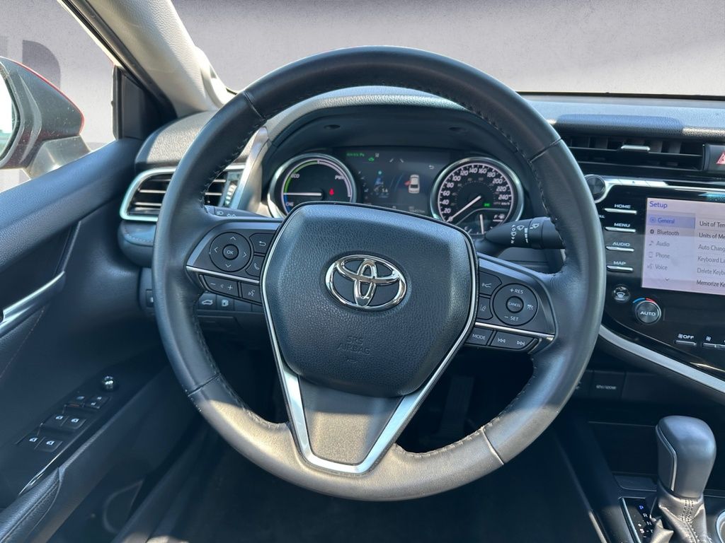 2018 Toyota Camry Hybrid XLE