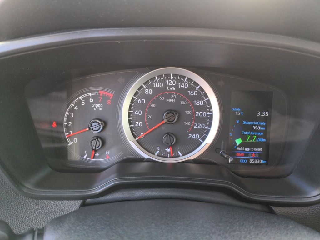 2022 Toyota Corolla Cross LE AWD - Fresh Trade!