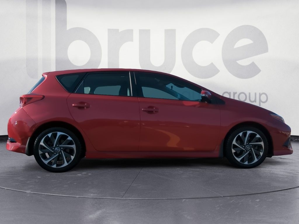 Toyota Corolla iM BASE 2018