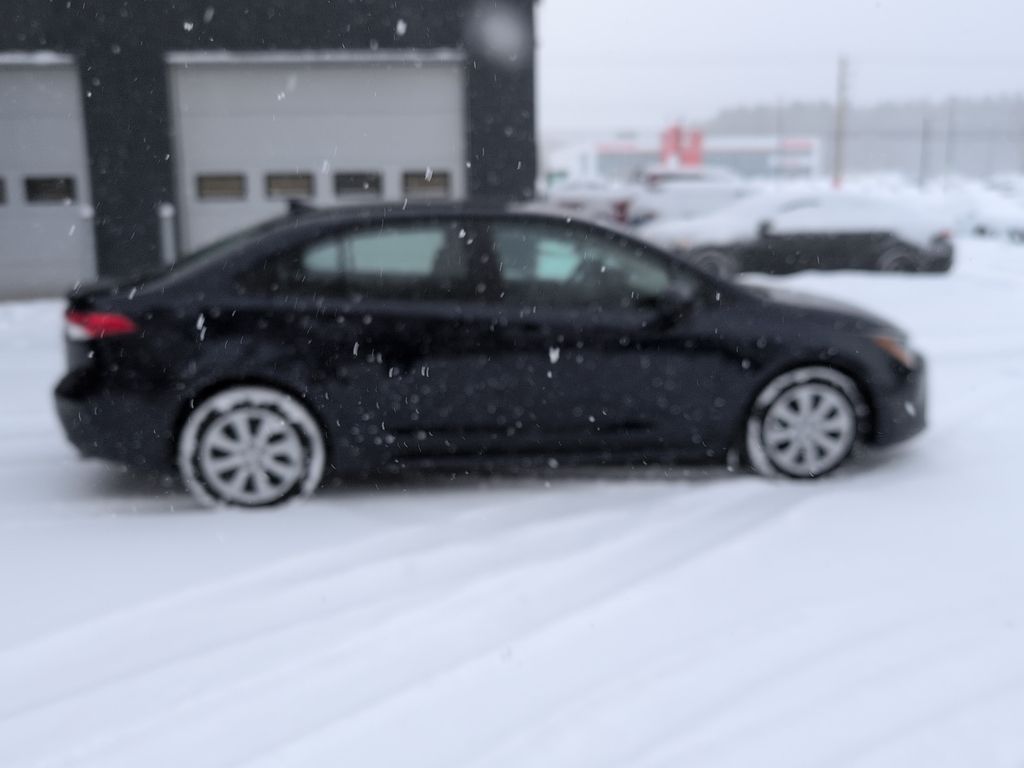 2023 Toyota Corolla LE - Sedan - Fresh Trade!