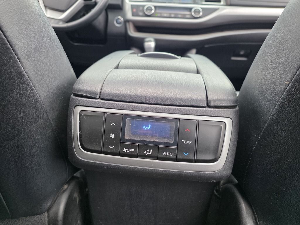 Toyota Highlander XLE 2018