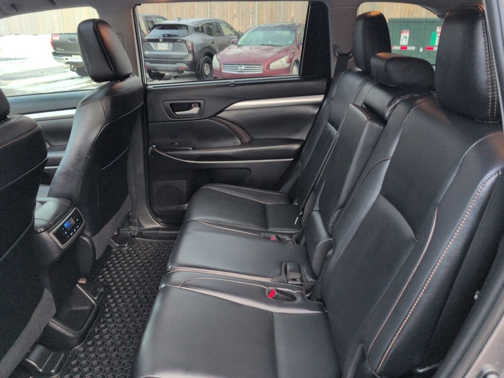 2019 Toyota Highlander XLE - Fresh Trade