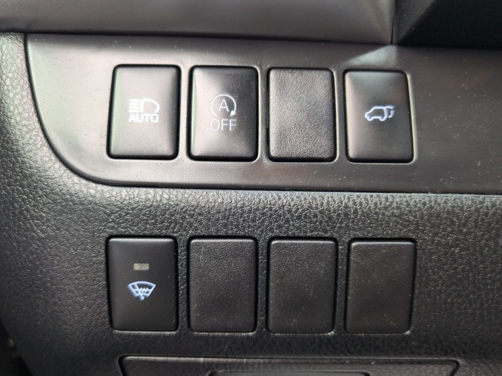 2019 Toyota Highlander XLE - Fresh Trade