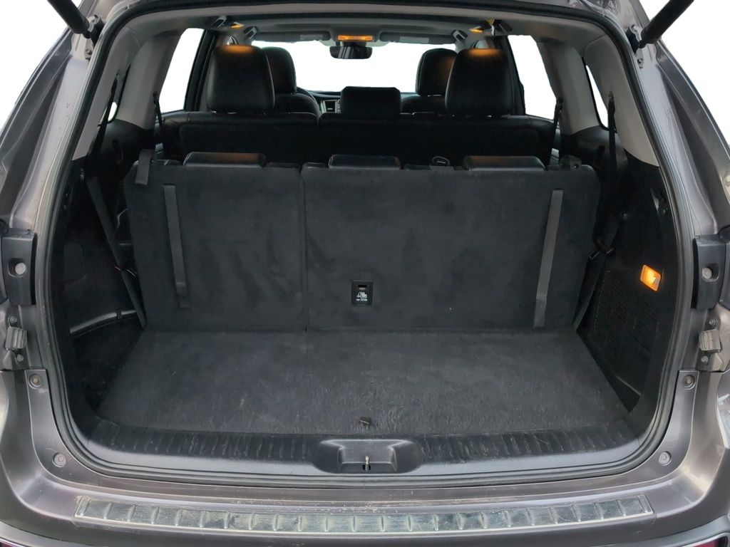 2019 Toyota Highlander XLE - Fresh Trade