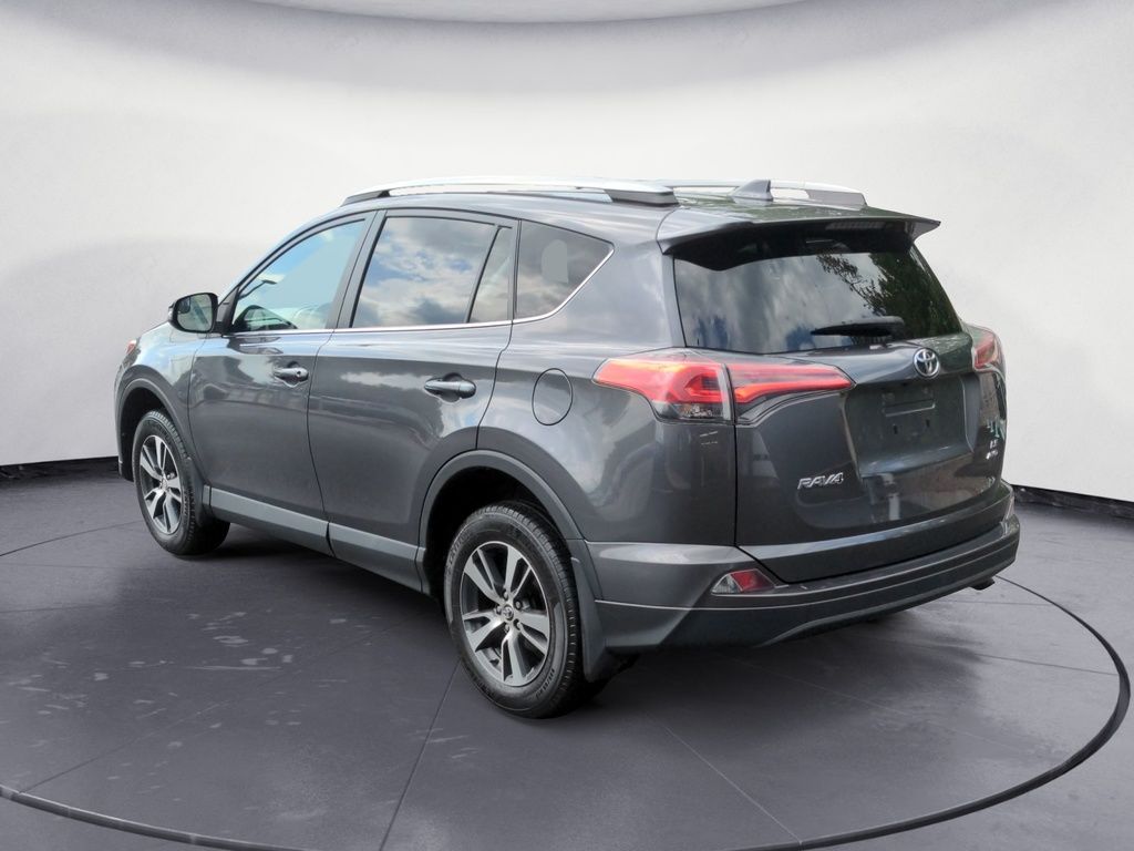 Toyota RAV4 LE AWD - Fresh Trade! 2018